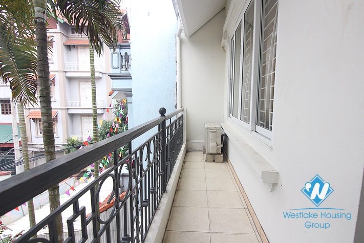 Three bedrooms house for rent on Au Co street, Tay Ho district, Ha Noi